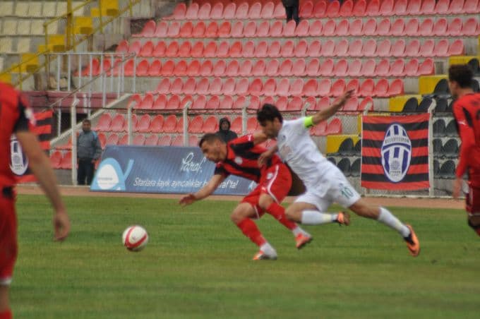 Sakaryaspor, Çorum Belediyespor ile karşılaştı