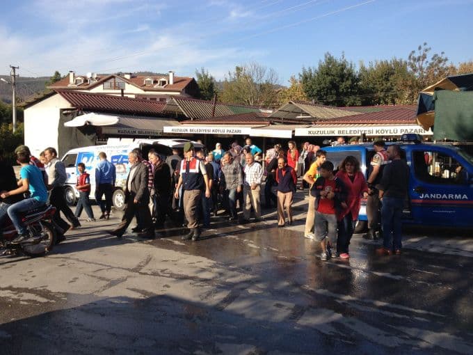 Pazaryerinde kalp krizi geçirerek hayatını kaybetti