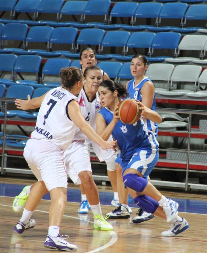 Basketbol Kadınlar Türkiye Kupası'nda ilk maçlar yapıldı