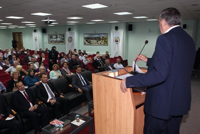 Başkan Toçoğlu, Kırklareli Siyaset Akedemisi'ne katıldı