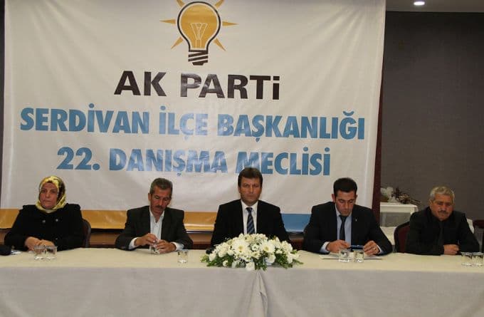 "Türkiye'deki en çaresiz muhalefet, Sakarya'da"