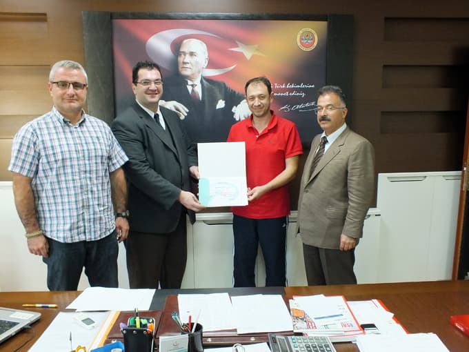 UMKE'den, Dağcılık Federasyonu eğitmenine teşekkür