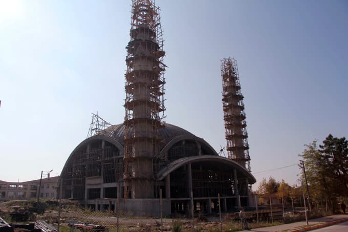 Rasimpaşa Camii kubbesinin büyük kısmı tamamlandı