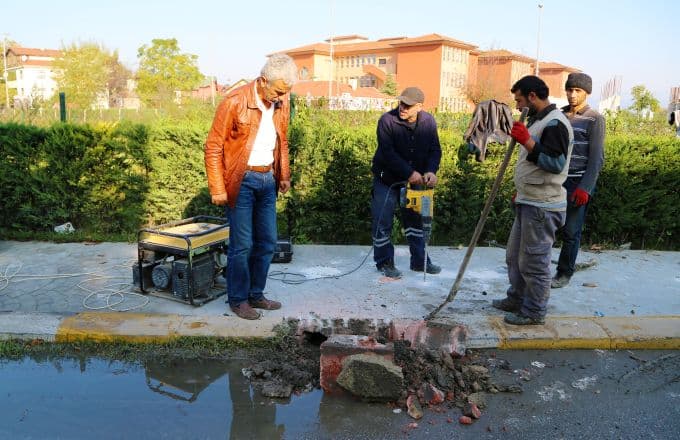 Sapanca'da yağmur suyu problemi çözülüyor