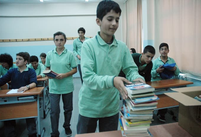 Liseli öğrencilerden örnek proje