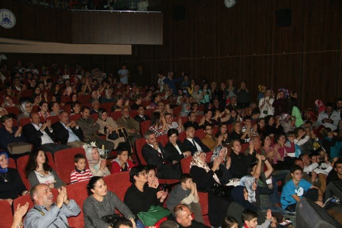 3 saatlik Orhan Hakalmaz konseri Sakaryalıları coşturdu