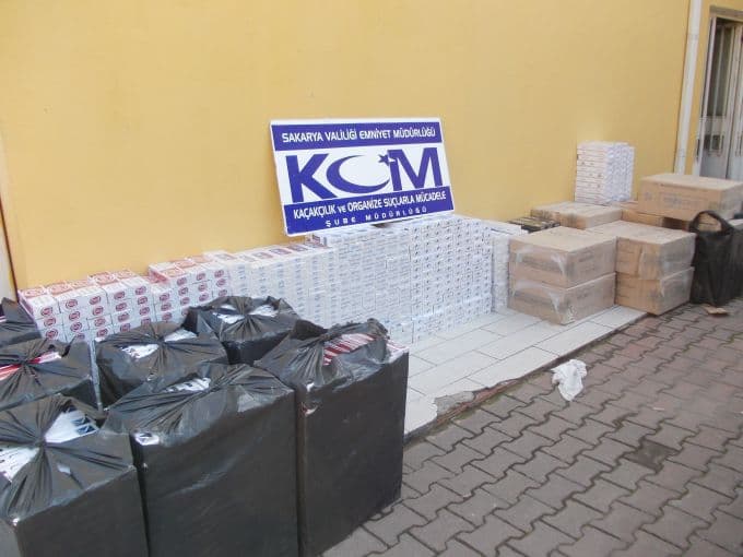 Gümrük kaçağı 20 bin paket sigara ele geçirildi