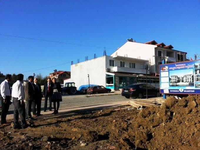 Kaynarca Kültür Merkezi inşaatını yerinde incelediler