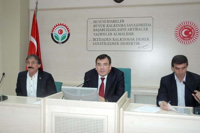 Sakarya İl Özel İdaresi 7 adet gıda denetleme aracını bedelsiz devretti