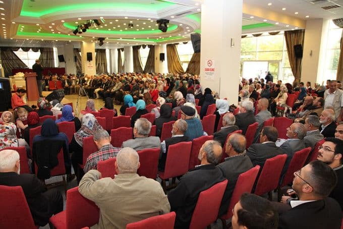 Ünlü İlahiyatçı Döngeloğlu, Hendekli sevenleriyle buluştu