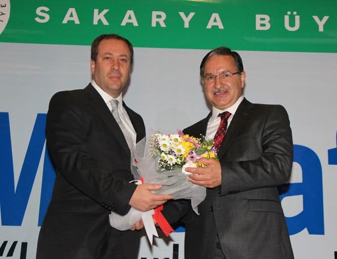 Ünlü İlahiyatçı Karataş, Geyvelilerle buluştu
