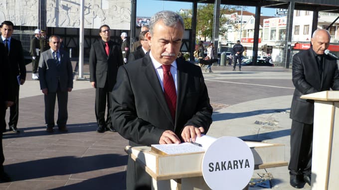 Ulu Önder Atatürk, ebediyete intikal edişinin 75'inci yıldönümünde anıldı 