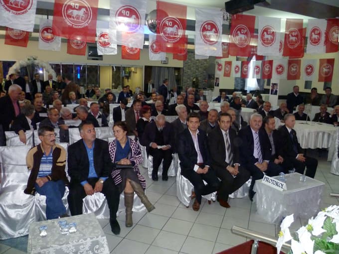 DP İl Başkanı Ün, güven tazeledi