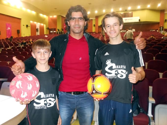 Futbolun Çavuşları'na Yetenek Sizsiniz'den 3 evet