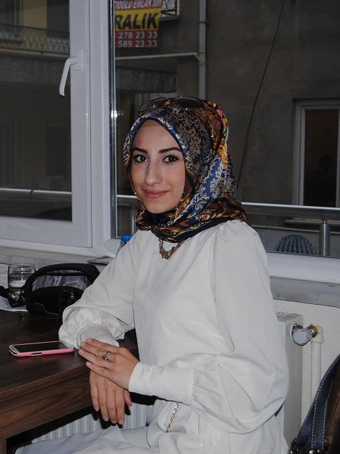 Okul masraflarını yaptığı bu işle karşılıyor
