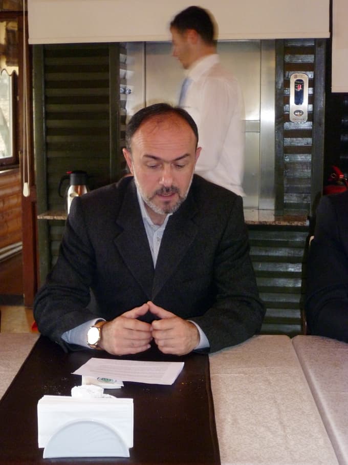 Haluk Akagündüz, kahvaltıda basınla buluştu