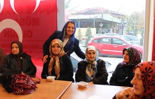 MHP Sapanca İlçe Teşkilatı aşure günü düzenledi