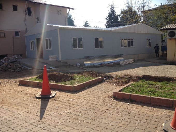 Hendek Devlet Hastanesi'ne yeni acil servis yapılıyor