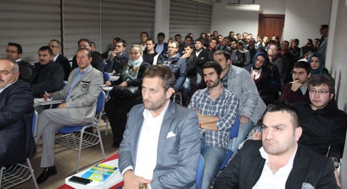 TÜMSİAD'tan etkili iletişim semineri