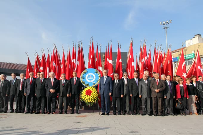 Öğretmenler Günü kutlanıyor