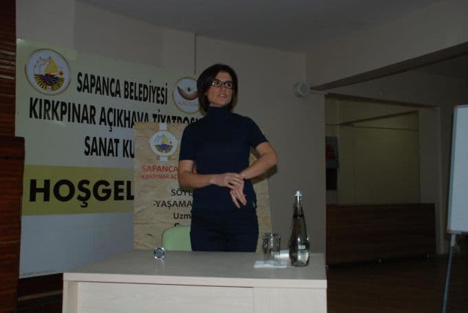 Başkan Uslu, "Her ay konferans ve söyleşi düzenleyeceğiz"