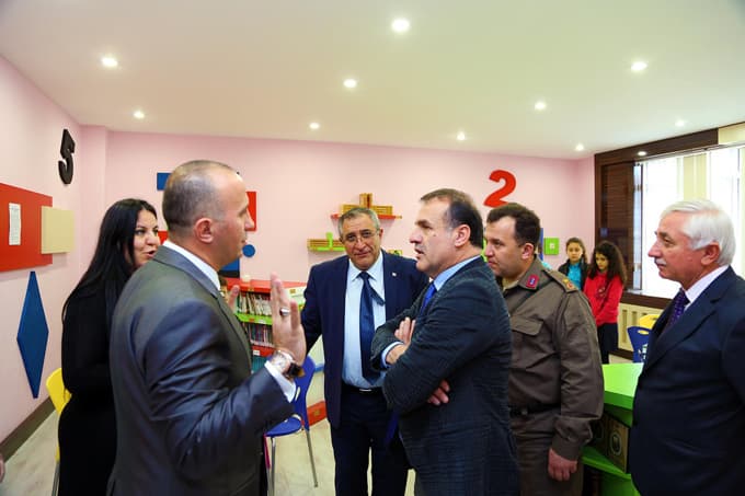 Sapanca Belediye Başkanı Uslu, Alaçam Ortaokulu' nda 