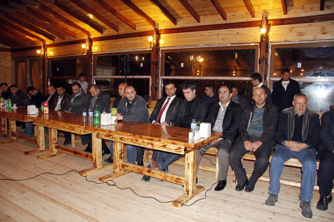 Uludere Balık Restoranı, ilk misafirlerini ağırladı