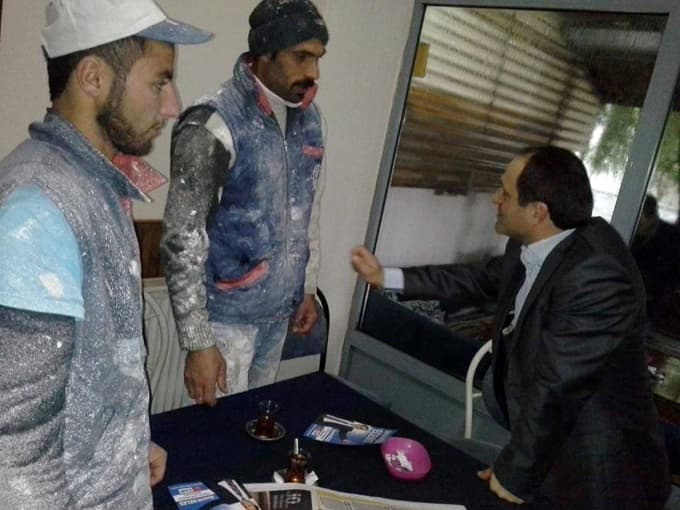 Ecevit Keleş, Adapazarı esnafını gezdi