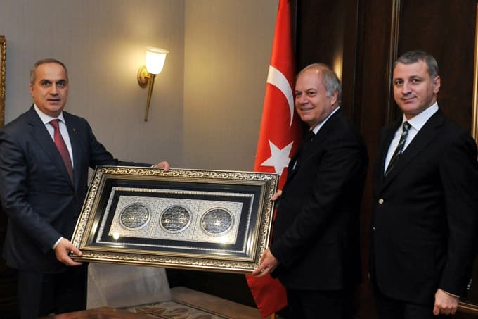 Mustafa İsen: "Yarın Sakarya'nındır, bundan eminiz"