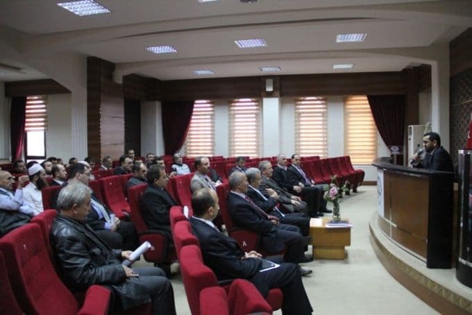 Vakıf toplantısı Müftülük'te yapıldı