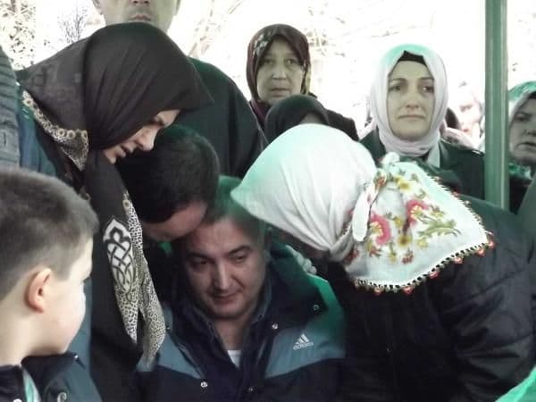 Böbrek hastası çocuk, yatağında ölü olarak bulundu