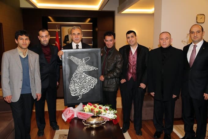 Engellilerden Vali Büyük'e sürpriz