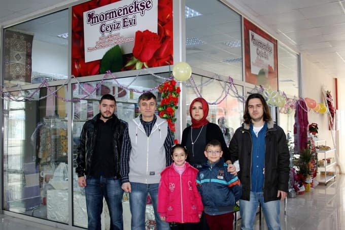 Mormenekşe Çeyiz Evi Arifiyelilerin hizmetine girdi