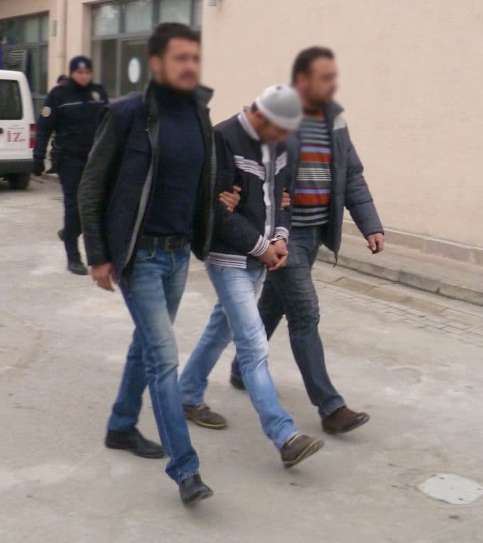 Bıçaklı kavga: 2 yaralı
