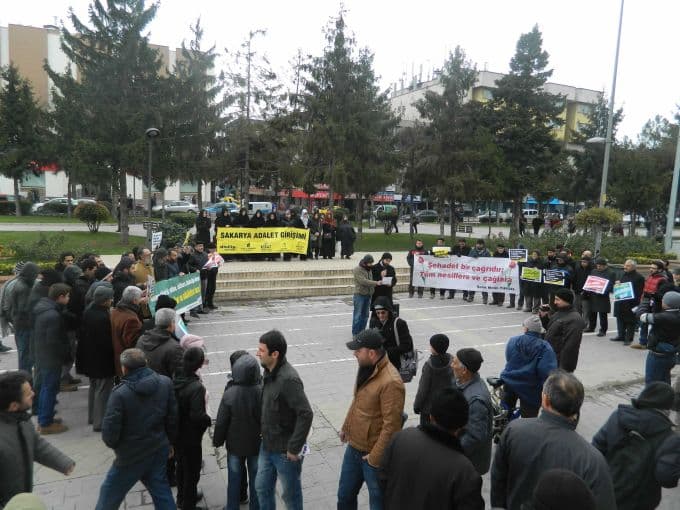 Abdulkadir Molla&#8217;nın idamı Sakarya'da lanetlendi