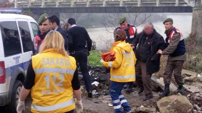 Alkollü şahıs ekipleri alarma geçirdi