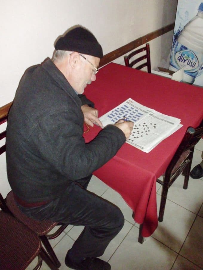 Engelli vatandaş, herkesi hayrete düşürüyor