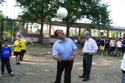 Akyazı'da Yaz Futbol Okulu Açıldı