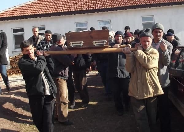 3 haftalık yaşam mücadelesini kaybetti