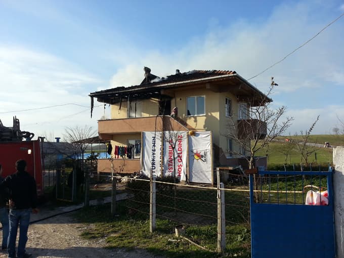 4 yaşındaki çocuk yanarak öldü!
