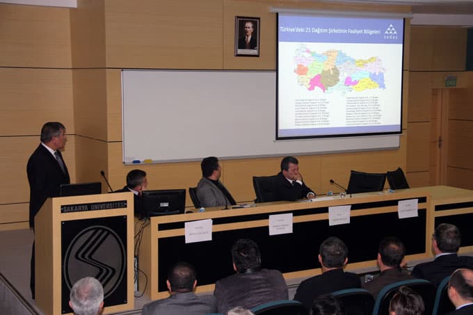 SEDAŞ, SAÜ'lü öğrencilere elektrik dağıtımını anlattı