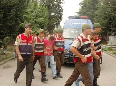 Çaycı Cinayetinin Zanlıları Tutuklandı