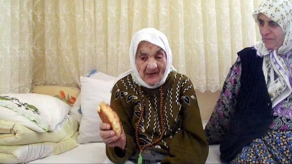 102 yaşındaki Fatma Nine hayatını kaybetti