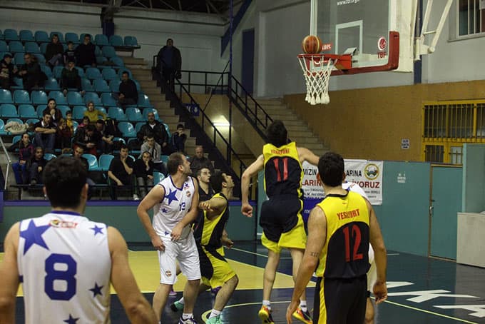 Büyükşehir Belediyesi Basketbol Takımı 8'de 8 yaptı