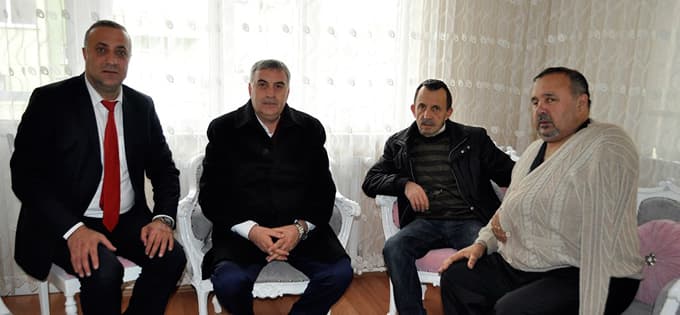 Başkan Toçoğlu, esnafı geziyor