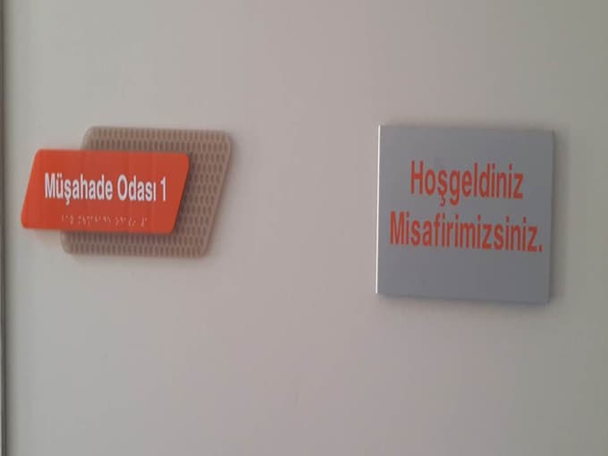 Ferizli Devlet Hastanesi engelleri kaldırdı
