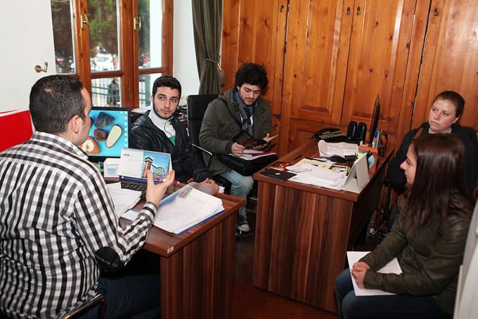 Tiyatro Okulu kayıtları devam ediyor