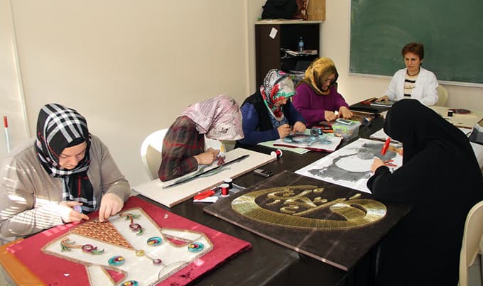 Kursiyerler, hayatın stresini SAMEK'te atıyor