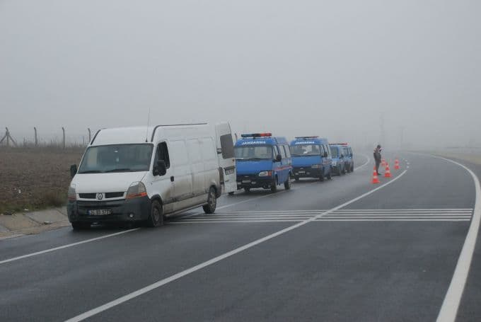 Hayvan hırsızları ile jandarma arasında çatışma çıktı