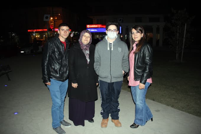 15 yaşındaki İbrahim, uygun iliği bekliyor